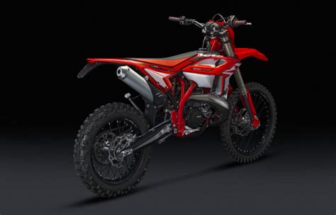 2024 Beta 300 RR Review .